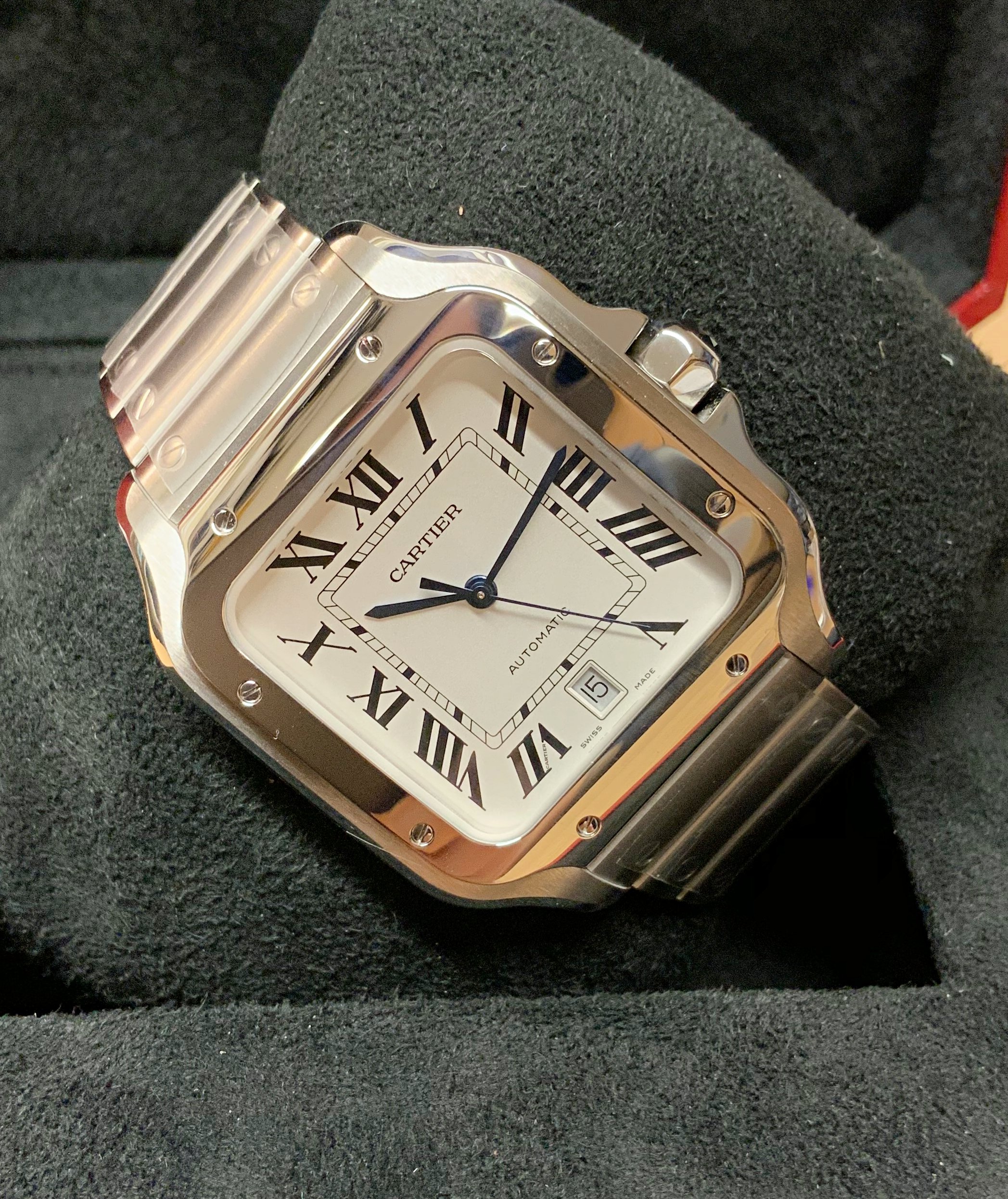 Cartier replica Santos De Cartier WSSA0009 Large Size white dial1