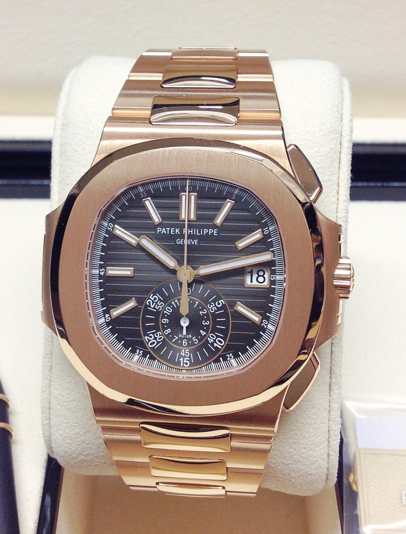 Patek Philippe replica Nautilus 5980:1R-001 Rose Gold-6