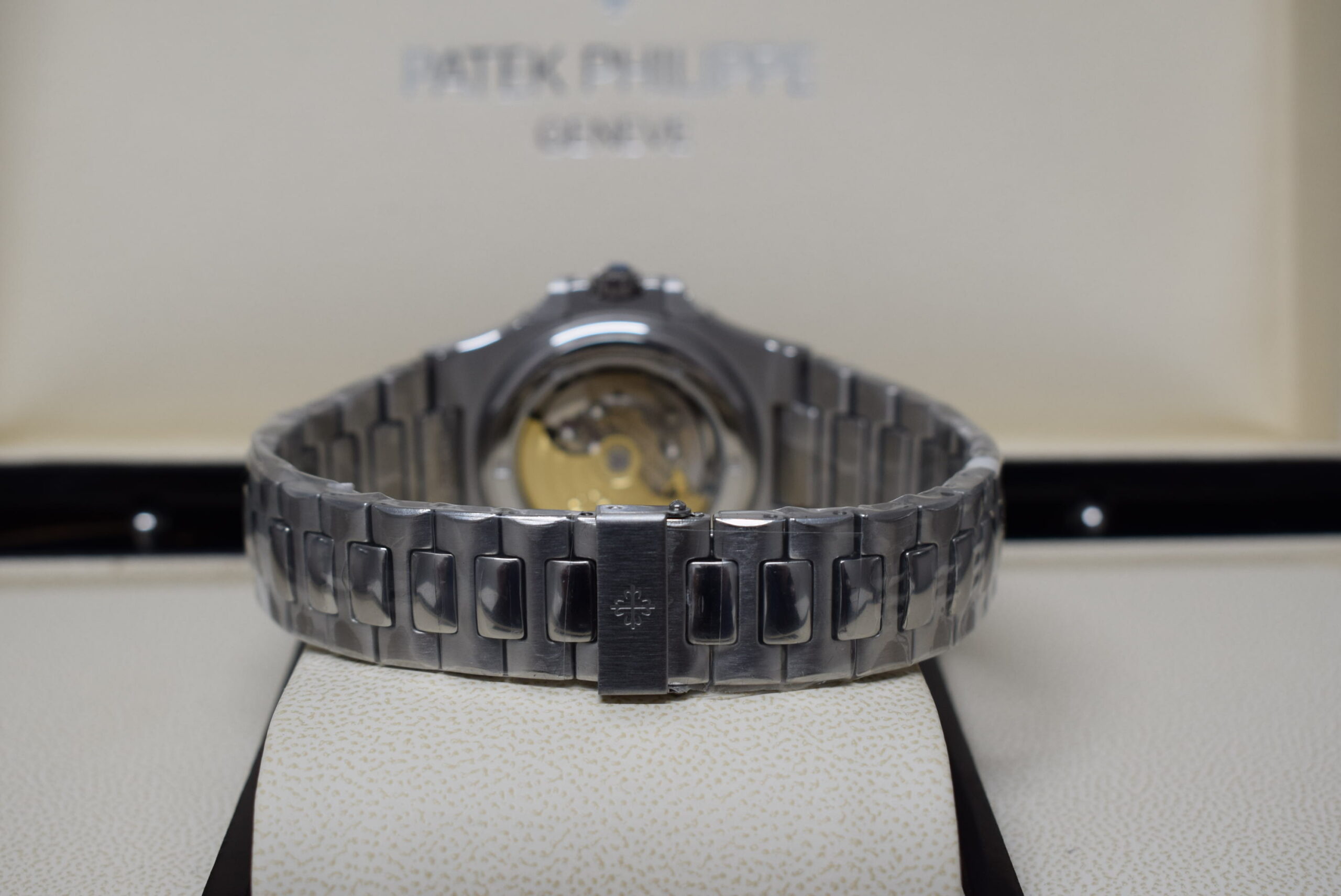 Patek philippe replica nautilus 5711 black dial acciaio9