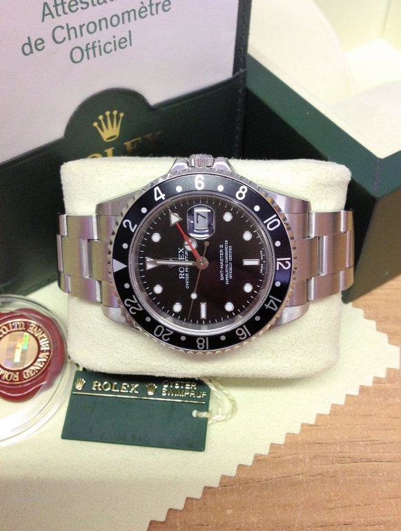 Rolex GMT Master II 16710 Black Bezel Unworn5