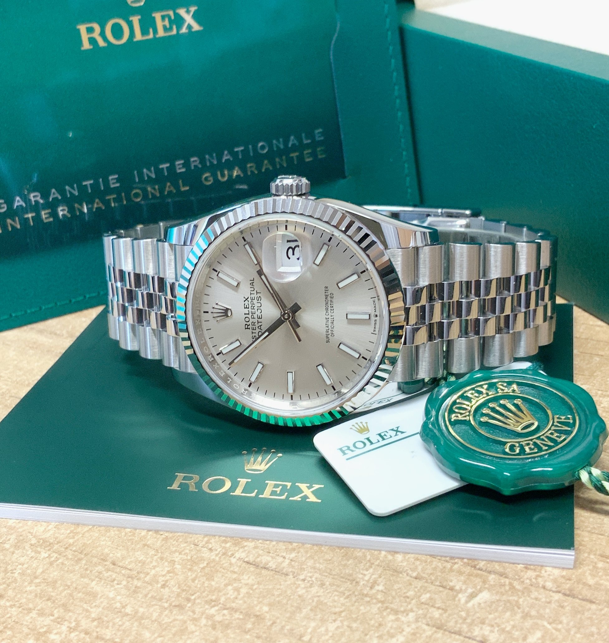 Rolex replica Datejust 36mm 126234 Silver Baton-4