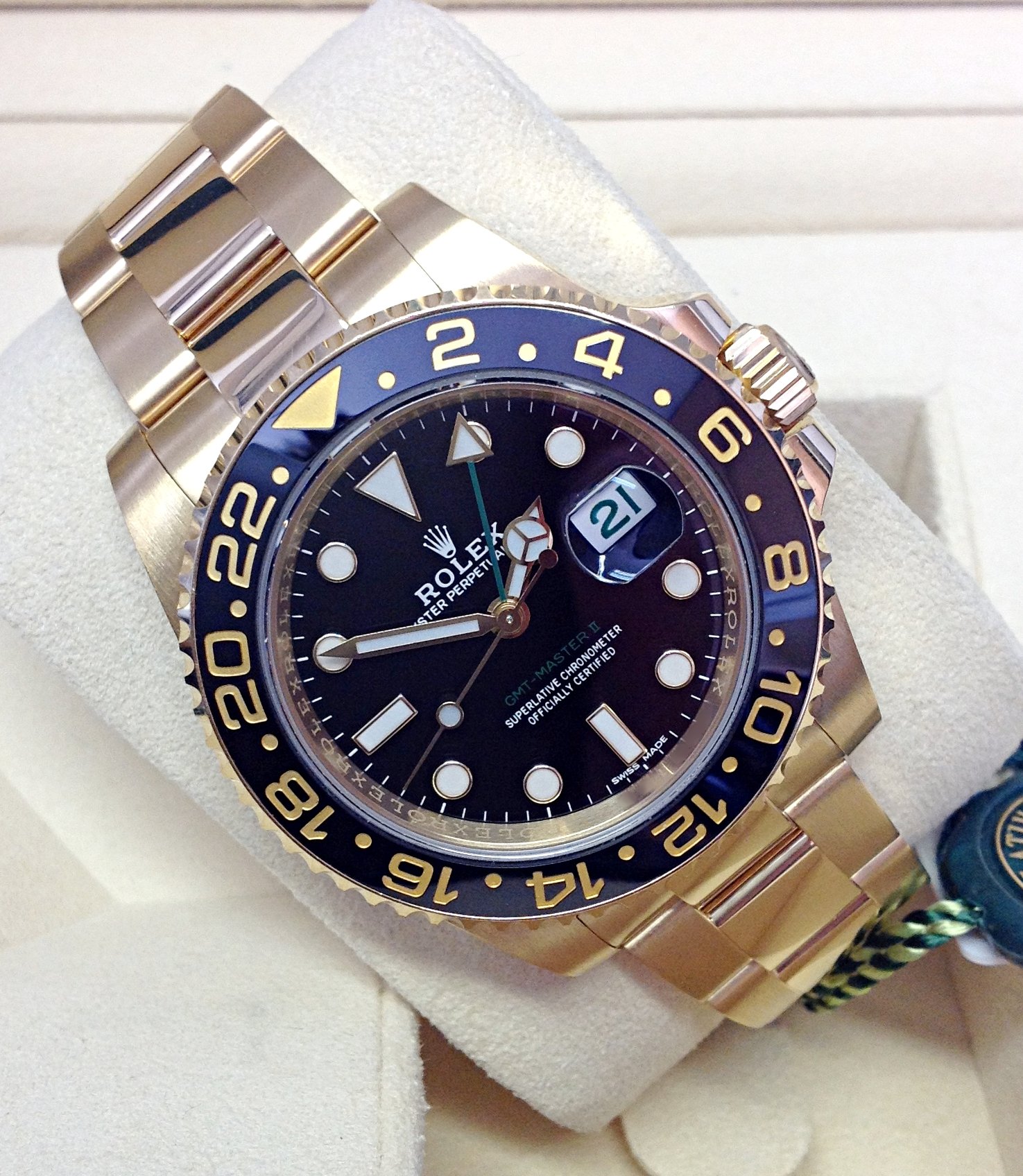 Rolex replica GMT Master II 116718LN Yellow Gold Black Dial-6