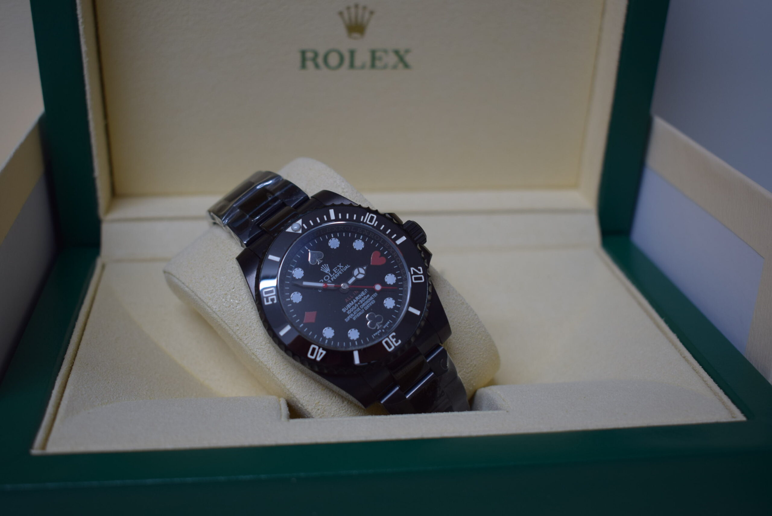 Rolex replica pro-hunter submariner 114060 poker special edition5