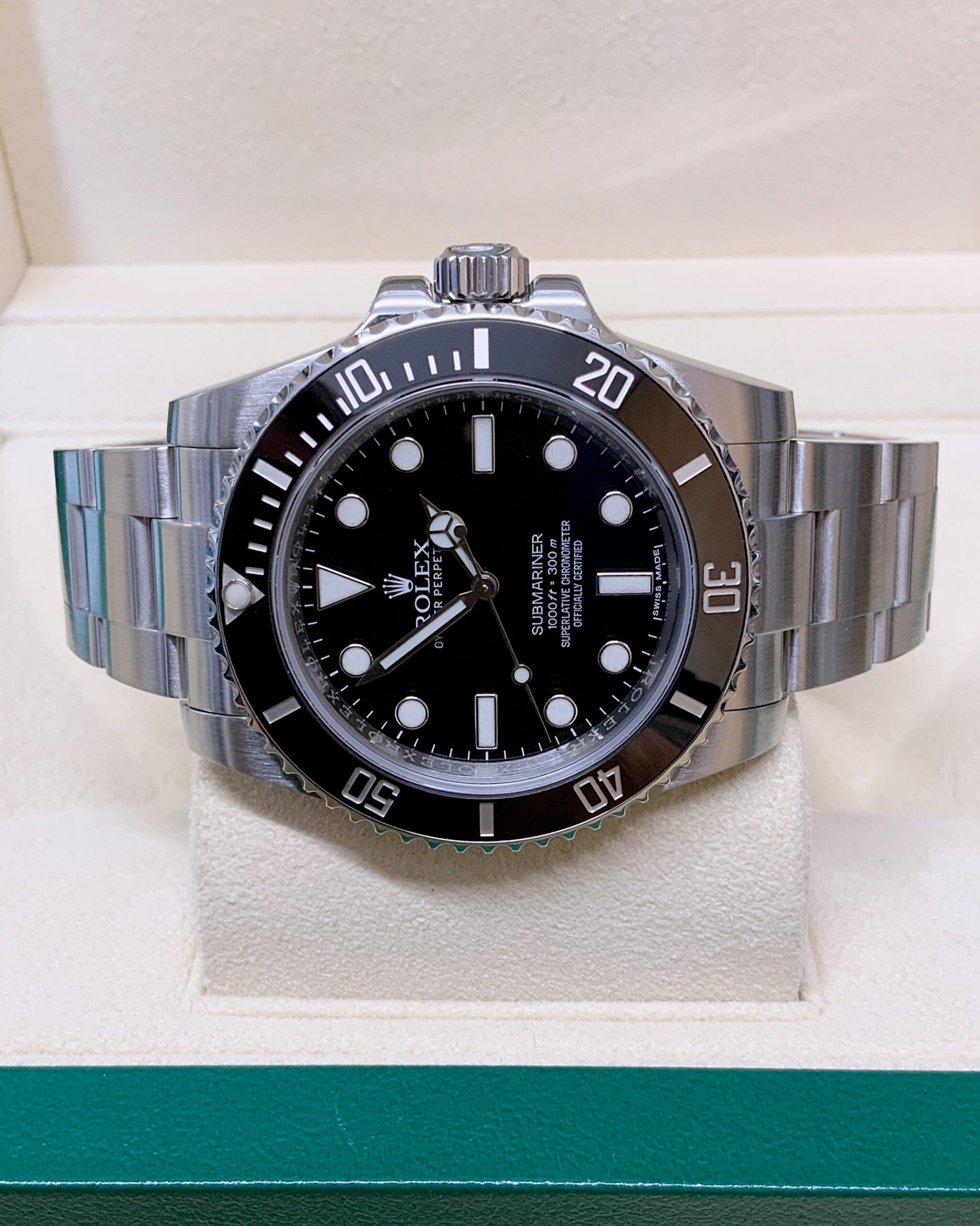 Rolex replica submariner 114060 no data 40mm3
