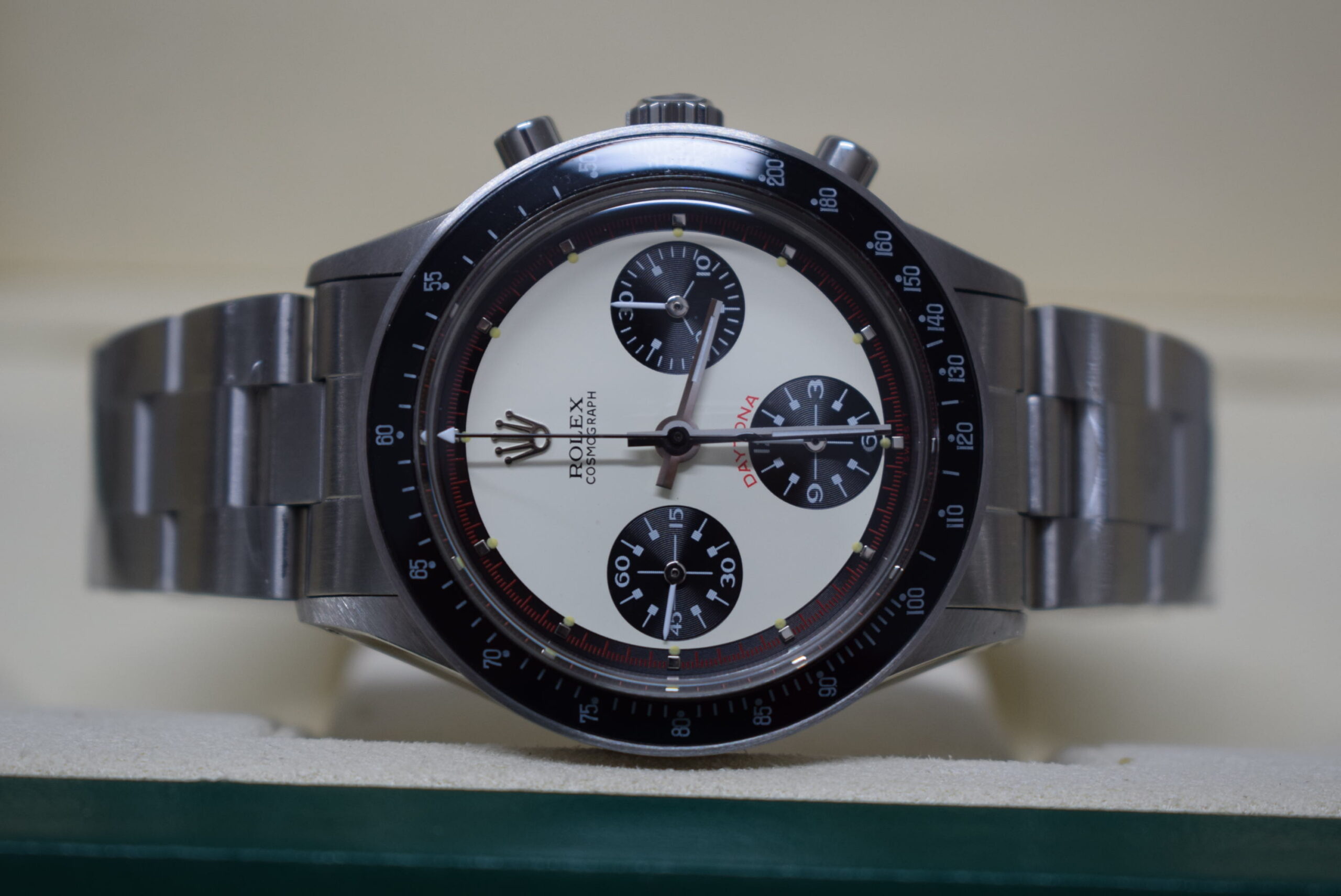 Rolex replica vintage daytona 6241 white dial10