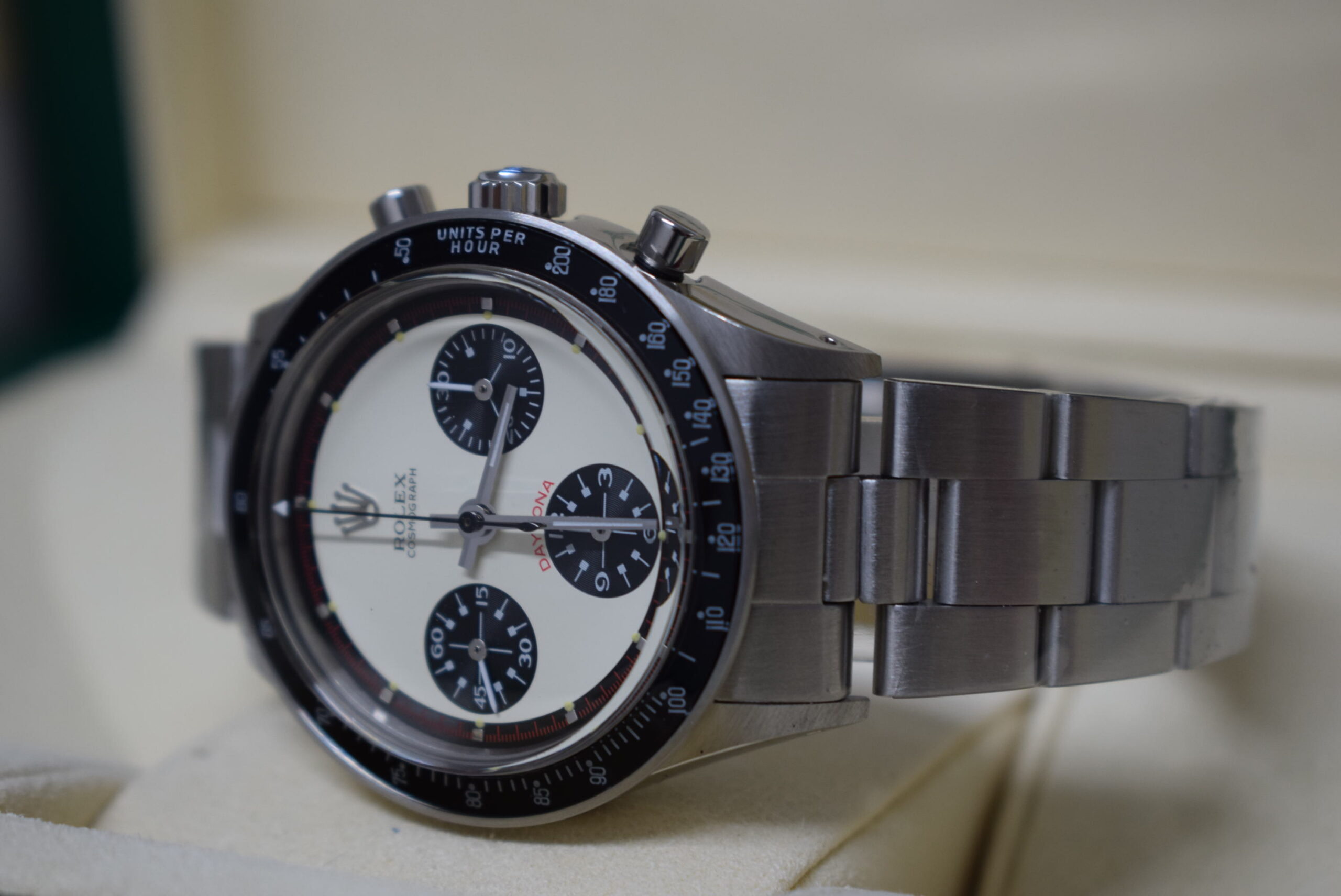 Rolex replica vintage daytona 6241 white dial3