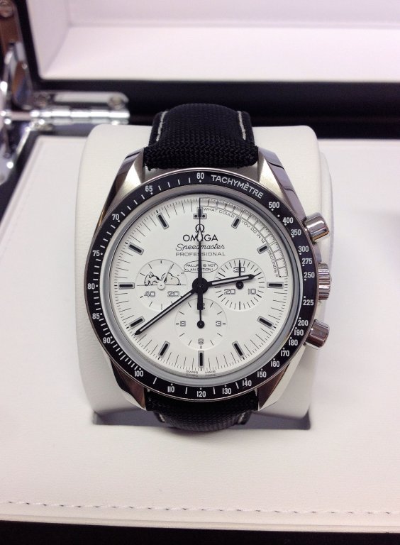 virtuemart_product_Omega-replica-Speedmaster-Snoopy-311.32.42.30.04.003-orologio-replica-5