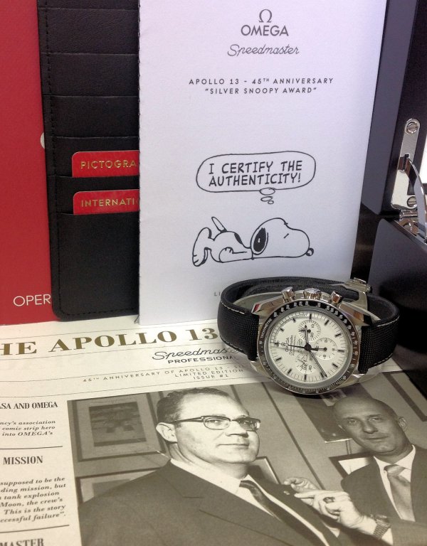 virtuemart_product_Omega-replica-Speedmaster-Snoopy-311.32.42.30.04.003-orologio-replica2