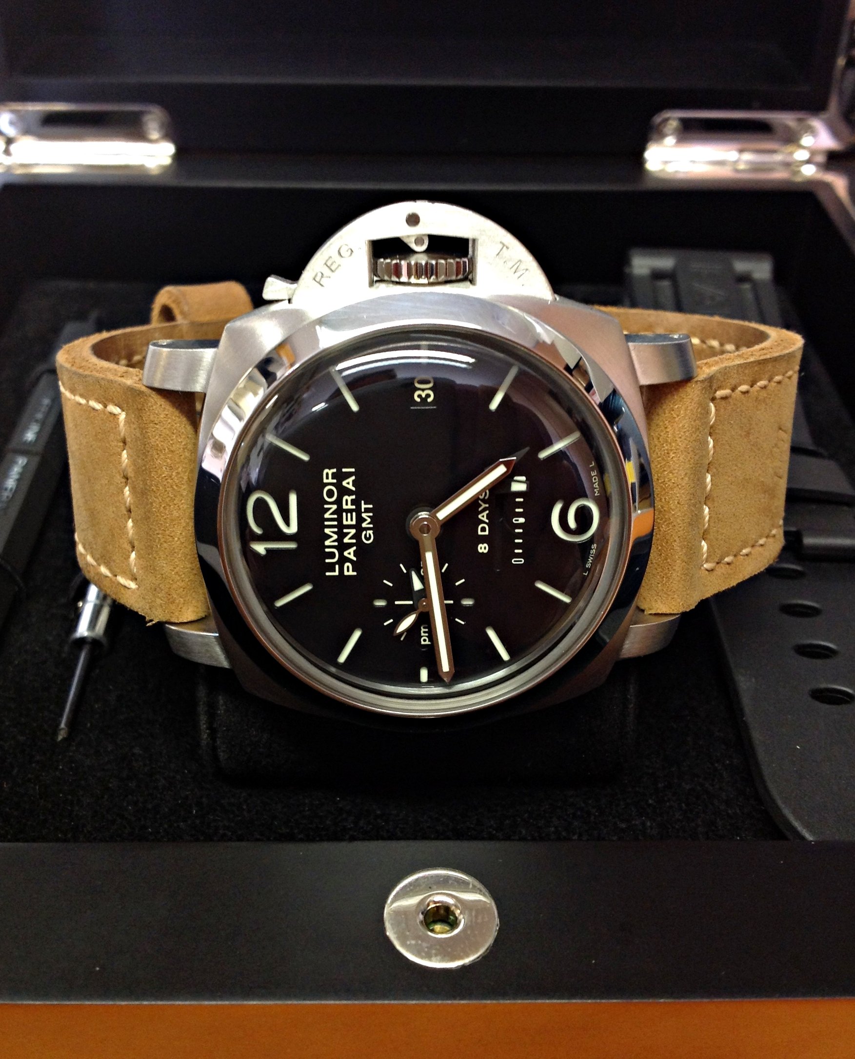 virtuemart_product_Panerai-replica-Luminor-1950-PAM00233-8-Days-GMT-44mm3