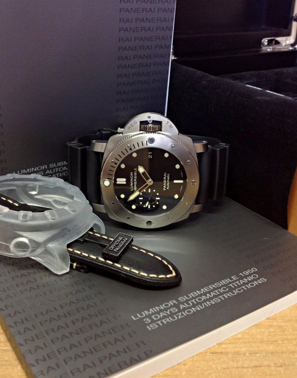 virtuemart_product_Panerai-replica-Luminor-Submersible-PAM00305-orologio-replica-5