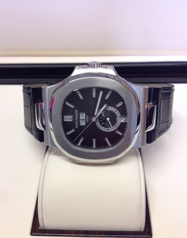 virtuemart_product_Patek-Philippe-replica-Nautilus-5726A-001-Grey-Dial2