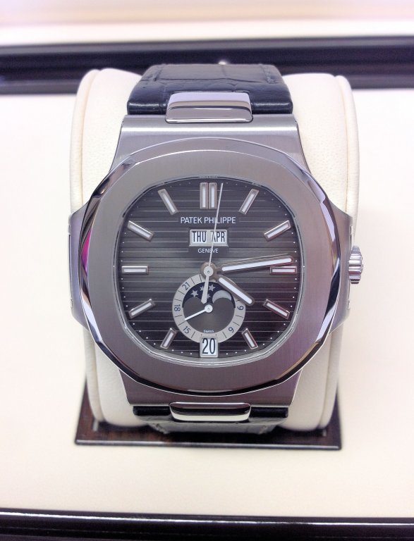virtuemart_product_Patek-Philippe-replica-Nautilus-5726A-001-Grey-Dial3