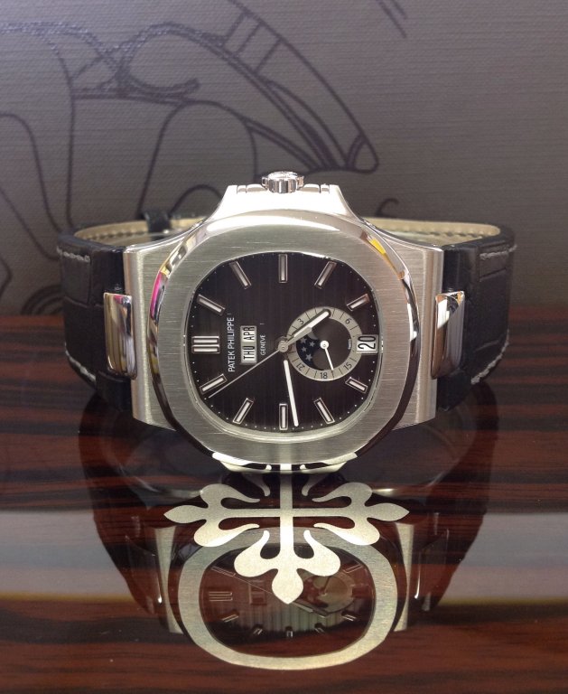 virtuemart_product_Patek-Philippe-replica-Nautilus-5726A-001-Grey-Dial5