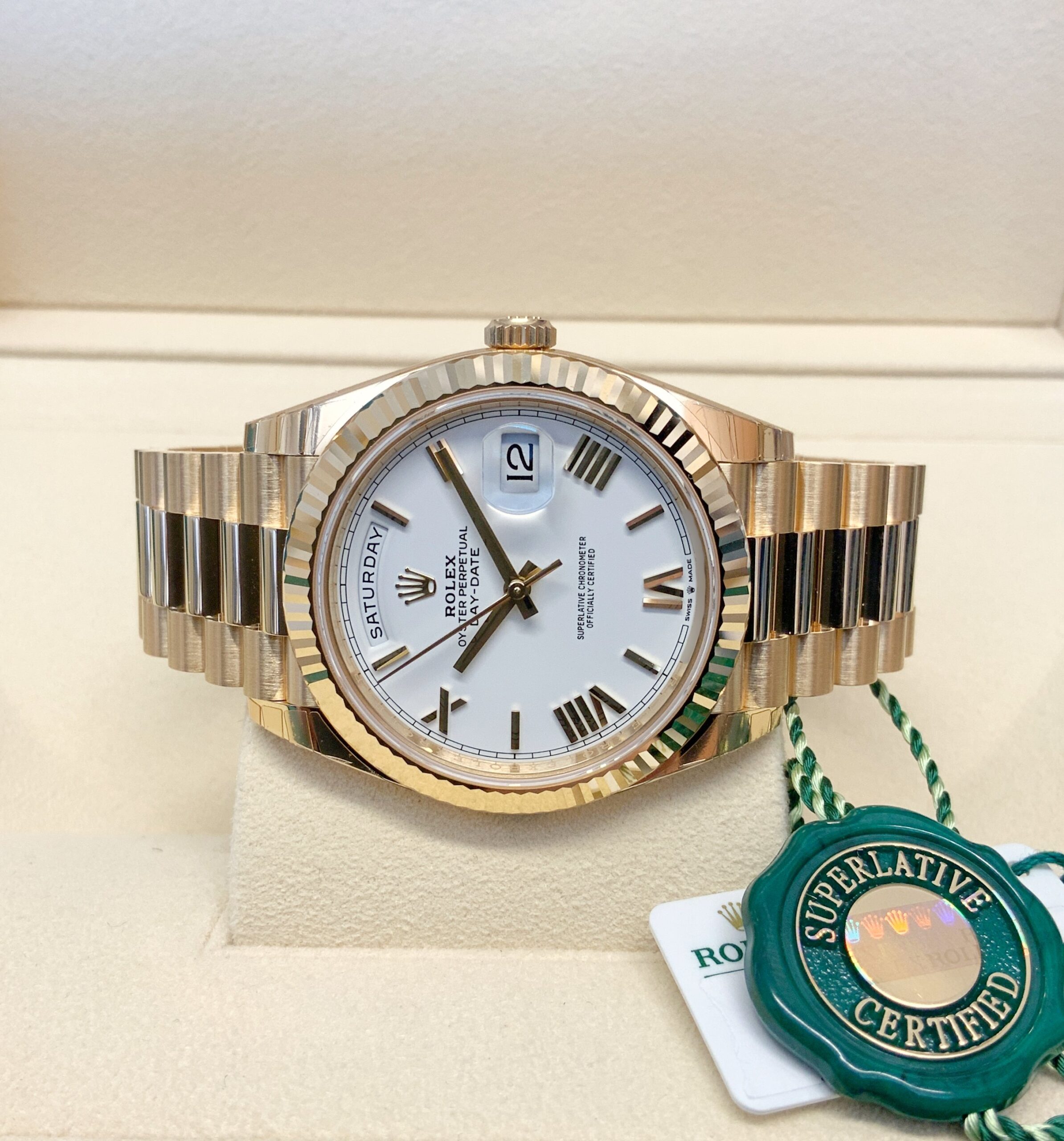 virtuemart_product_Rolex-replica-Day-Date-40-228238-Yellow-Gold-roman-white-dial-5