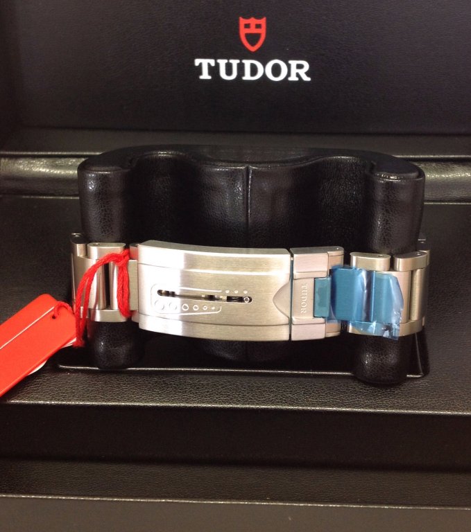 virtuemart_product_Tudor-replica-Pelagos-25600TB-42mm-Titanium-blue-dial2